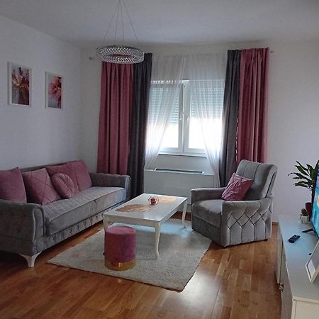 Skyline Apartment Bijeljina Dış mekan fotoğraf